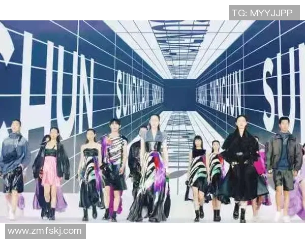 克罗地亚足球明星身穿西装展现绅士风范与运动魅力的完美结合 克罗地亚足球明星身穿西装展现绅士风范与运动魅力的完美结合