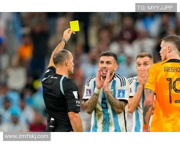 全球足球明星黄牌数量排行榜揭晓谁是最受惩罚的球员