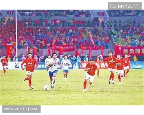 足球热议：深圳足球队的团队协作争议