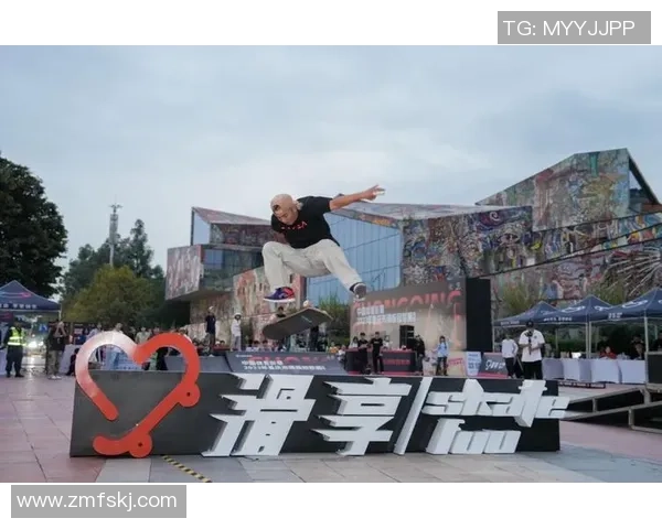 滑板热点：解读重庆滑板队的转换