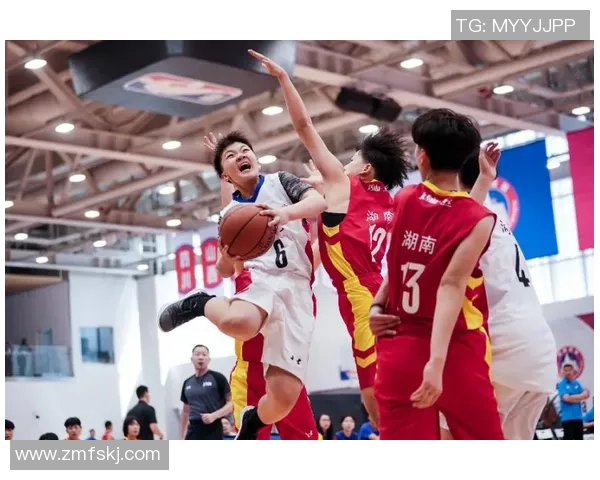 总决赛特别报道：武汉篮球队的成长故事